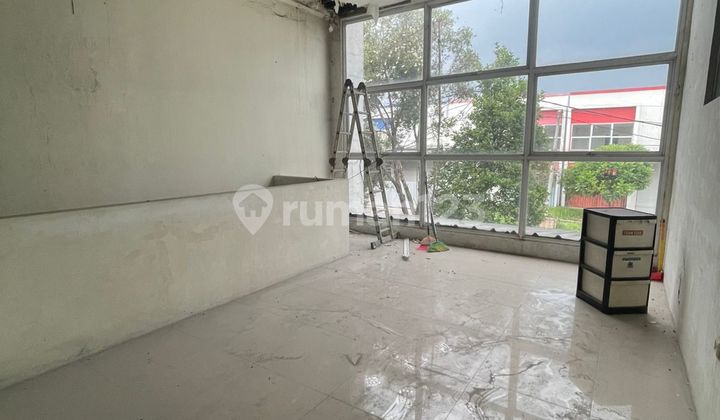 For Rent Warehouse with Container Access in Bizpoint Cikupa Warehouse Complex, Tangerang