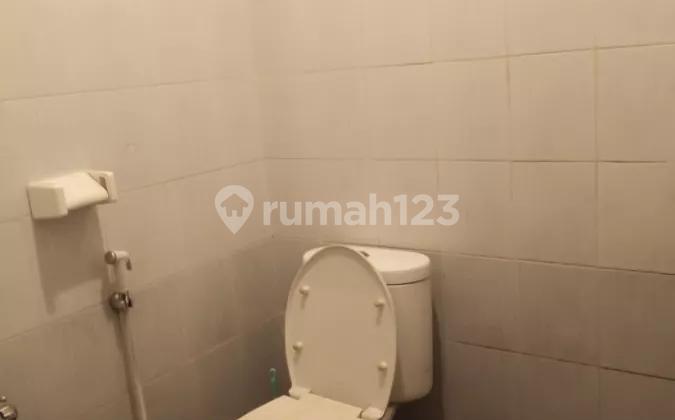 Bidex 2.5-Storey Shophouse Strategically Located in BSD, South Tangerang Bidex 2.5-Storey Shophouse Strategically Located in BSD, South Tangerang