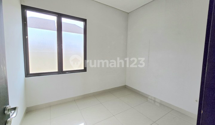 Rumah 2 Lantai di Eminent Illustria BSD, Tangerang Selatan 2