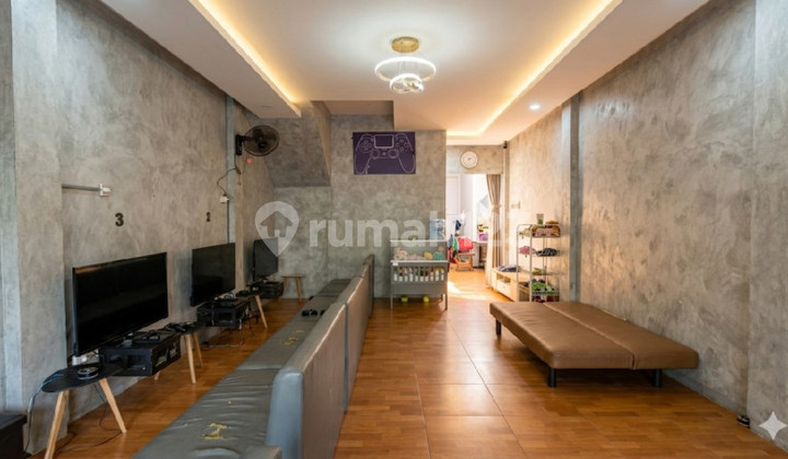 Commercial House Rent in Kapasan Business Area