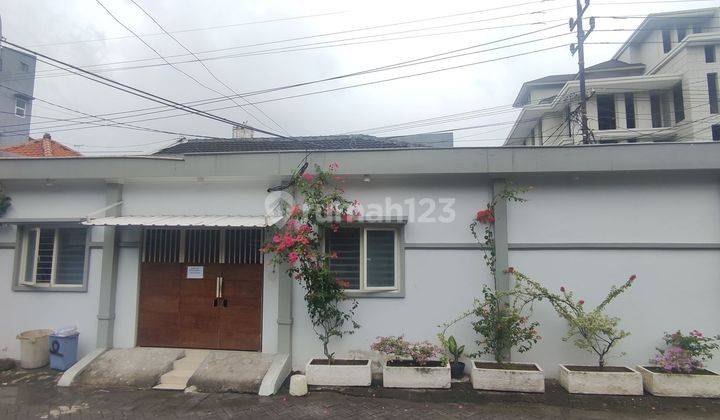 Rumah Kost di Jalan Embong Blimbing 2 Lantai SHM Rumah Kos 1