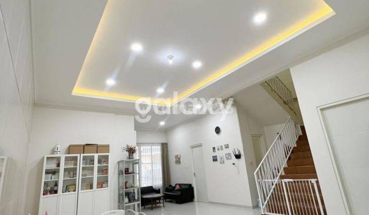 RUMAH MODERN SUTOREJO UTARA SEMI FURNISHED 4 KAMAR TIDUR 2