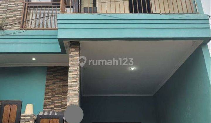 Rumah 2 Lantai Deket Tol Di Bukit Golf  1