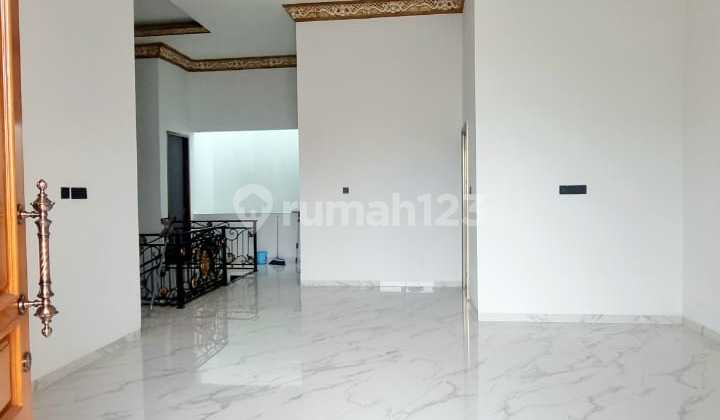 Jual Rumah Mewah Siap Huni Sukolilo Tengah Kota Surabaya  2