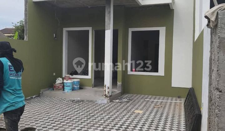 For Sale New House in the Center of Sidoarjo City, Dolog Pucang Housing