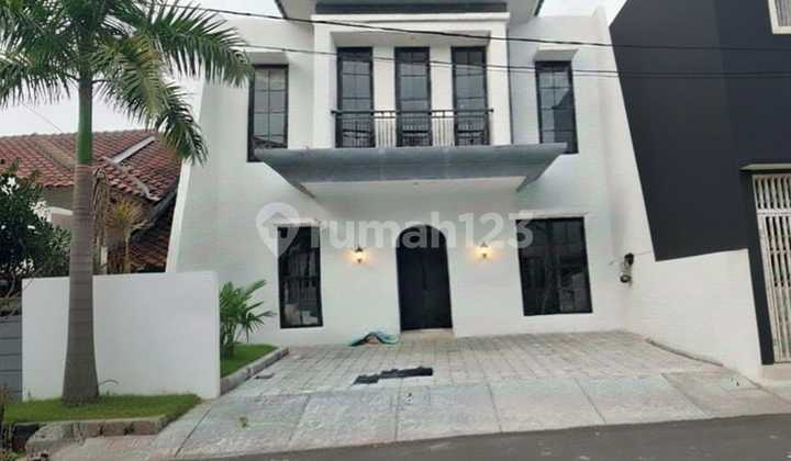 Jual Rumah Mewah Greess 2Lantai Siap Huni Lok Strategis Pooll Jual Rumah Mewah Greess 2Lantai Siap Huni Lok Strategis Pooll