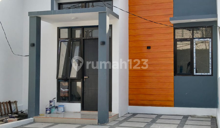 Jual Rumah Gress Lantai Granit Bonus Pagar Taman Dekat Alun Jual Rumah Gress Lantai Granit Bonus Pagar Taman Dekat Alun