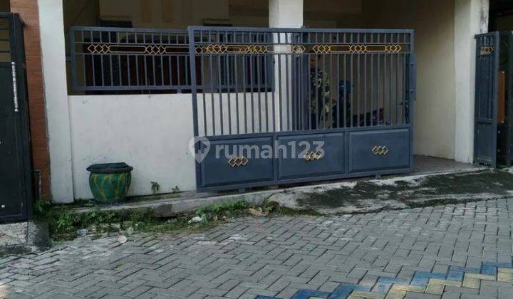 Dijual Rumah Murah Kusen Kayu Jati Taman 2