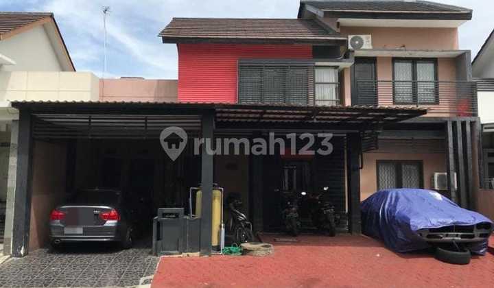 House Below Market Price, 3-Car Carport, Elite Location Near Surabaya 2