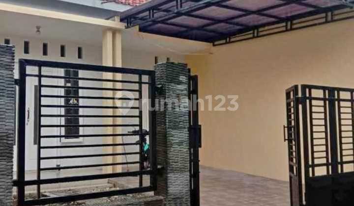 Sell Ready-to-Occupy House in Jambangan, Surabaya City 2
