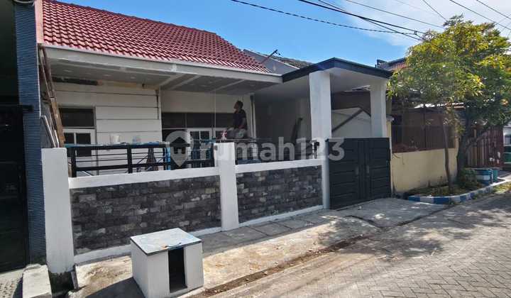Jual Rumah Harga Banting Mepet Upn N Meer 2