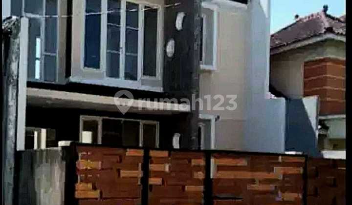 Sell Luxurious 2-Story House in Gunung Anyar Emas Below Market Price 2