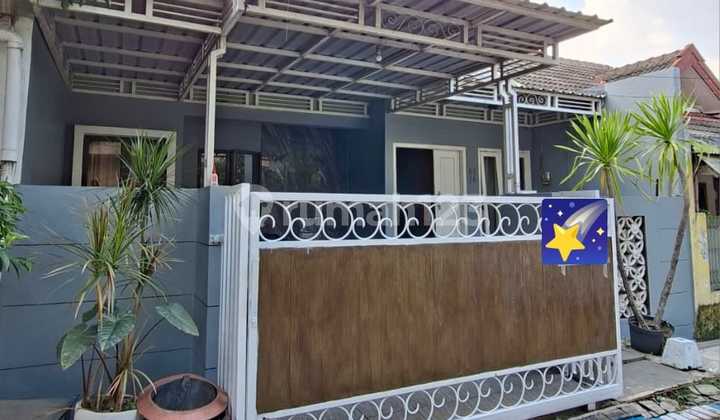 For Sale: Ready-to-Occupy House in Strategic Location, Sidoarjo City