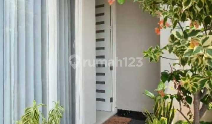 Jual Cepat Rumah Mewah Semi Furnished 2Lantai Dekat Upn 2