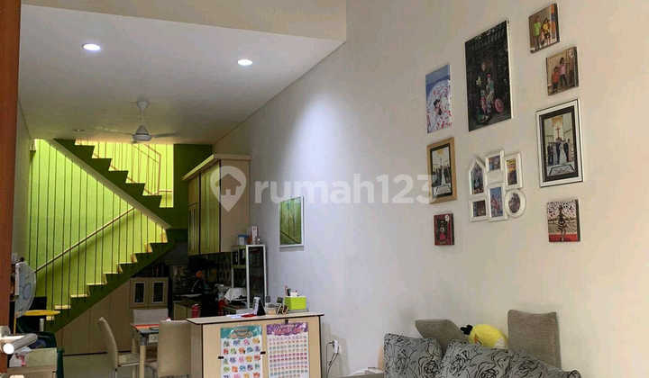 Jual Rumah 2Lantai Siap Huni Lok Strategis Pondo Candra 2