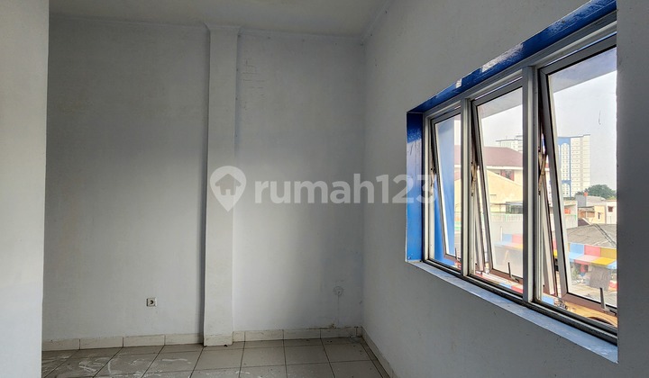 Ruko 3½ Lantai Lokasi Strategis di Kemayoran Jakarta Pusat R2160 2