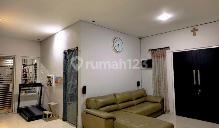 Rumah 1.5 Lt Terawat, Siap Huni, Lokasi Strategis Tki 2 Bandung 2