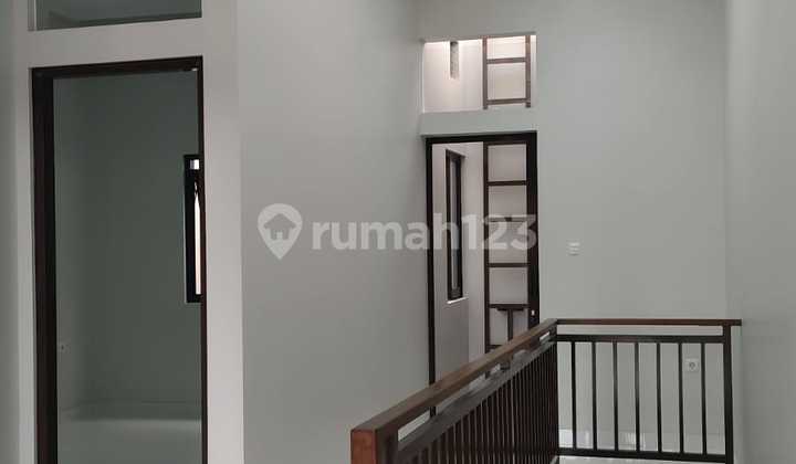 Dijual Rumah Baru 2 Lantai Tki 1 Bandung 2