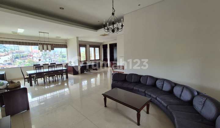 Rumah Luas Furnished Siap Huni Cipaku Bandung 2