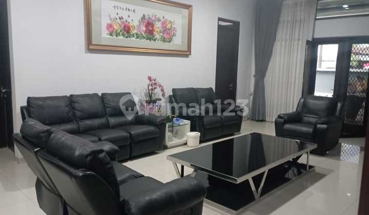 Rumah Besar Furnished Siap Huni Mekar Wangi Bandung Rumah Besar Furnished Siap Huni Mekar Wangi Bandung