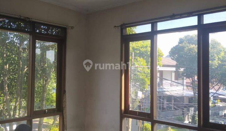 Dijual Rumah 3 Lantai Di Batununggal Bandung