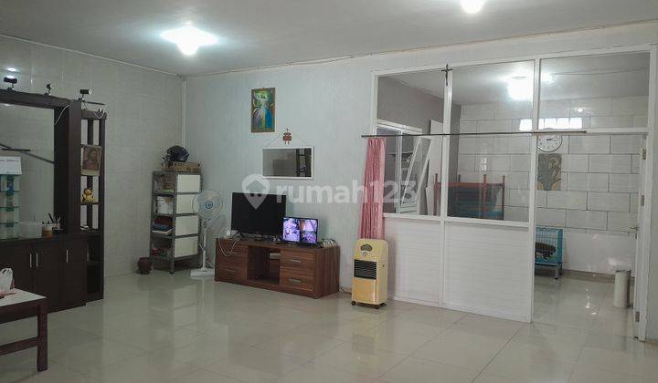 Dijual Rumah Siap Huni Dan Terawat Singgasana Pradana Bandung 1