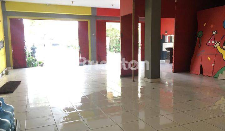 RUKO STRATEGIR PINGGIR JALAN KAWASAN KAPAL MENGWI 1