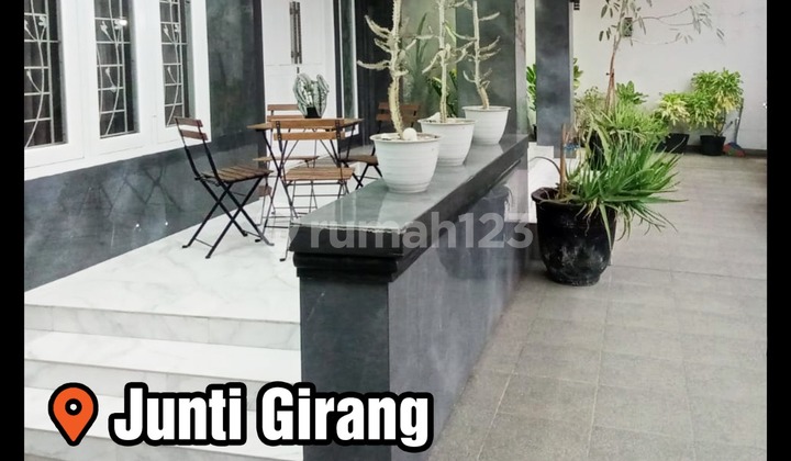 Rumah di Junti Girang Bojong Kunci Bandung 1