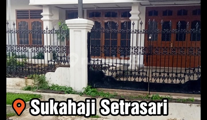 Sukahaji Setrasari Pasteur Area House, Bandung City 1