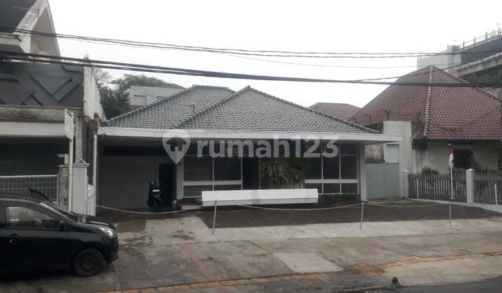 House in Pasir Kaliki Suitable for Business House in Pasir Kaliki Suitable for Business