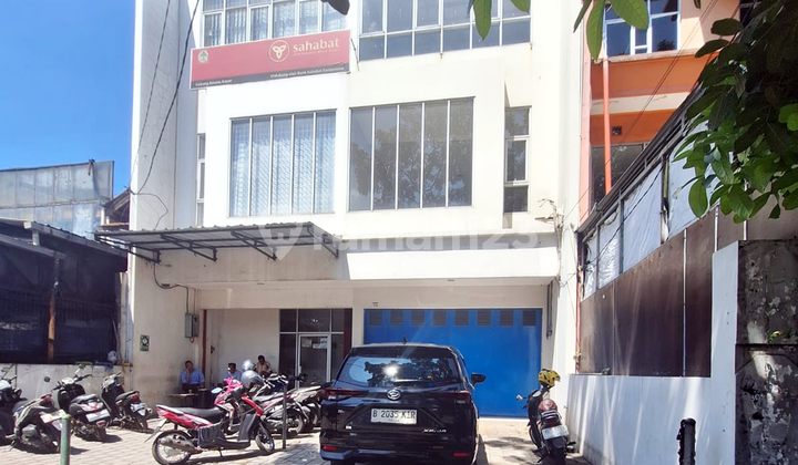 Ruko Strategis Mainroad BKR Kota Bandung Ruko Strategis Mainroad BKR Kota Bandung