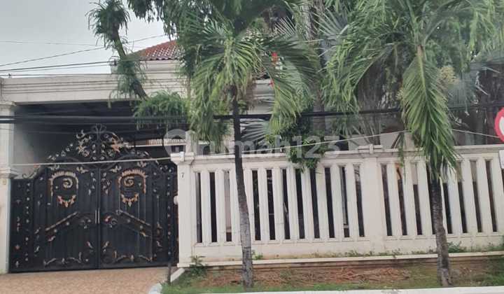 Imam Bonjol 2-Story House, Suitable for Business