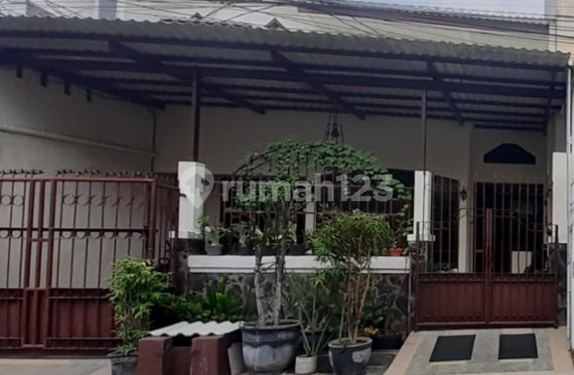 Rumah Siap Huni di Jl. Sutorejo Selatan IX No.1, Dukuh Sutorejo, Mulyorejo, Kota Surabaya, Jawa Timur, Indonesia, 60113, Sutorejo Rumah Siap Huni di Jl. Sutorejo Selatan IX No.1, Dukuh Sutorejo, Mulyorejo, Kota Surabaya, Jawa Timur, Indonesia, 60113, Sutorejo