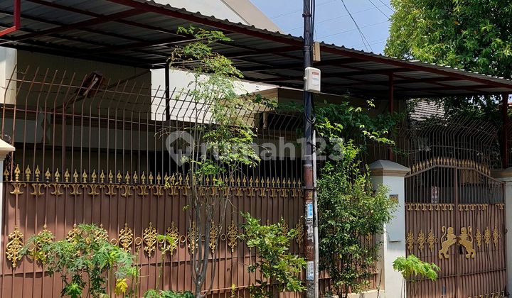 House & Warehouse Suitable for Home Industry in Karangasem