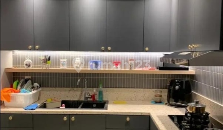 Graha Family Luxury House at Block W No.52, Graha Famili Housing Estate, North Famili Boulevard Street, Pradahkali Kendal, Dukuh Pakis, Surabaya City, East Java, Indonesia, 60226, Dukuh Pakis. 2