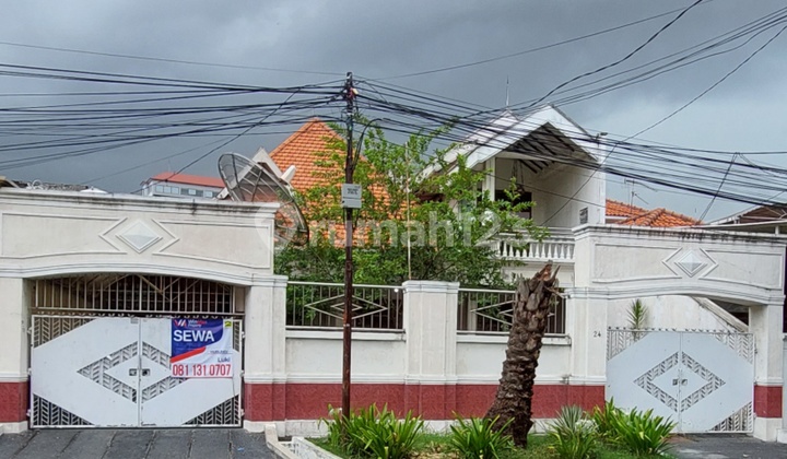 Rumah Tengah Kota Cocok Kantor 1