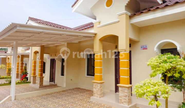 Rumah Cantik Clasic Satu Lantai Unit Terbatas Rumah Cantik Clasic Satu Lantai Unit Terbatas