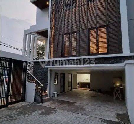 Di Jual Rumah Smarthome Mewah 3 Lantai Strategis Harga Terbaik Di Lame Town House Cibubjr Jatisampurna Bekasi 1