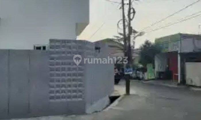 Dijual rumah siap uni di tebet jakarta selatan 2