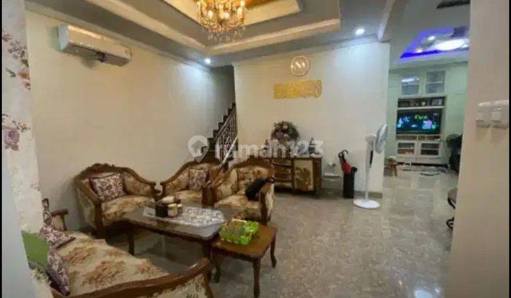 Dijual rumah 2 lantai full furnish di bintara bekasi barat 1