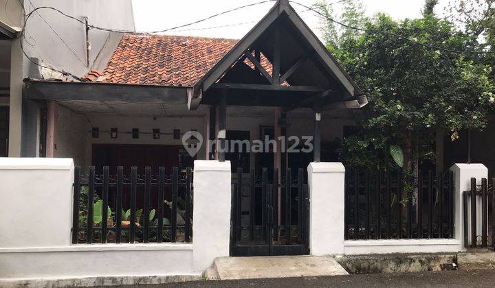 Di jual Rumah Lokasi Strategis di Komp TNI AL Pasar Minggu Siap Huni 1