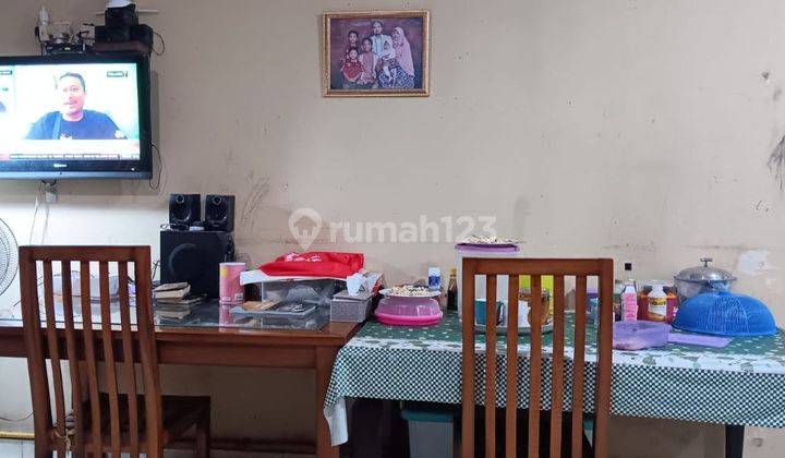 Di Jual Rumah Minimalis Bagus 3 Lantai Strategis Siap Huni di Pondok Kelapa Jakarta Timur 2