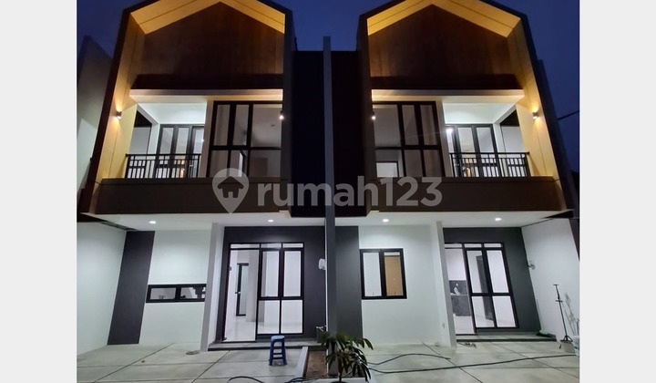 Di Jual Rumah Baru Bagus Modern Strategis Siap Huni 2 Lantai di Cikunir Bekasi