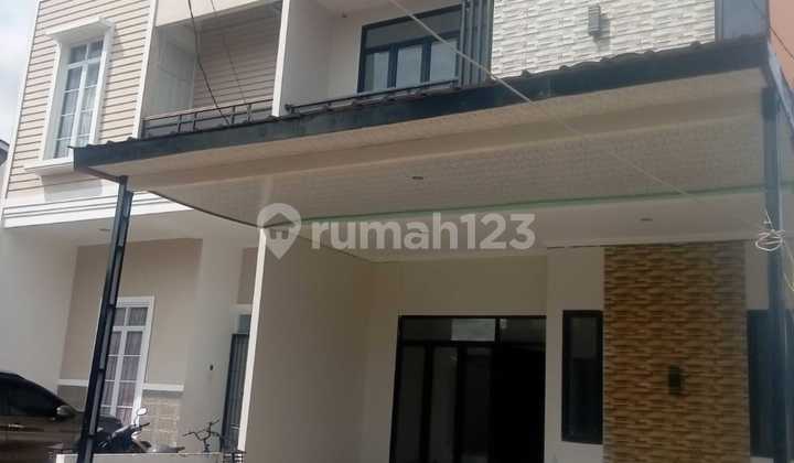 Rumah Di Iual Strategis Pondok Gede 1