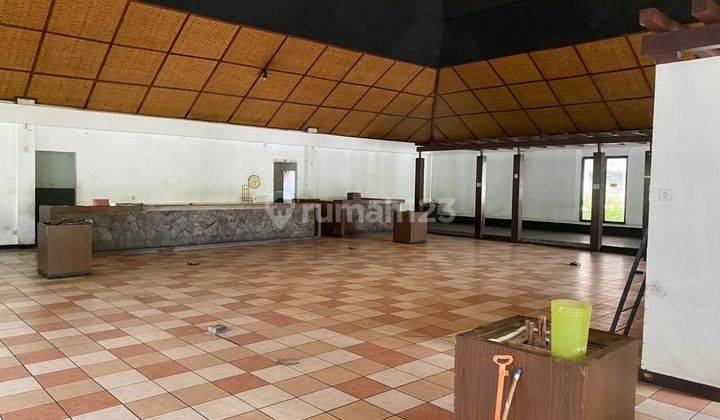 Gedung Ex Rumah Makan Mayjend Sungkono Bagus 2