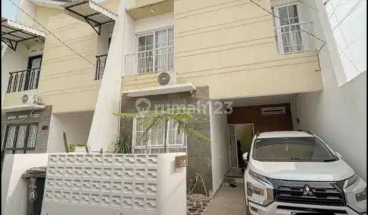 Dijual Rumah Siap Huni Strategis Nyaman 3 Lantai Bagus Harga Terbaik Dipekayon Bekasi 1