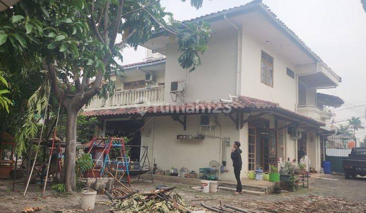 Di jual rumah sangat strategis Jatiwaringin  2