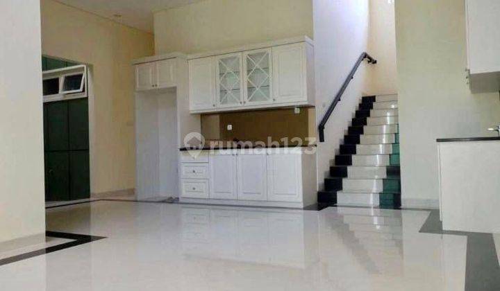 Dijual Rumah Baru Bagus Mewah 2 Lantai Siap Huni Strategis Bebas Banjir Murah Dikomplek Jatiwaringin Bekasi 2