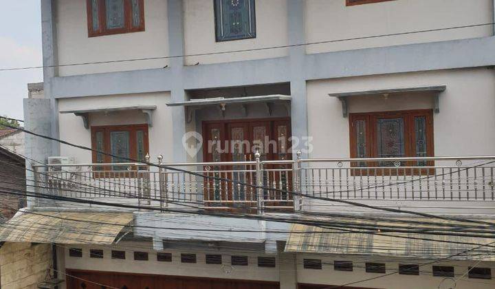 Di Jual Rumah Secondary Bagus 3,5 Lantai Strategis Siap Huni Ada Kolam Renang Kecil di Bambu Apus Jakarta Timur 1