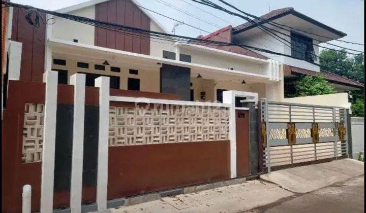 Di Jual Rumah Mewah Semi Furnish Ada Kolam Renang Strategis Harga Terbaik di Pondok Kelapa Jakarta Timur 1